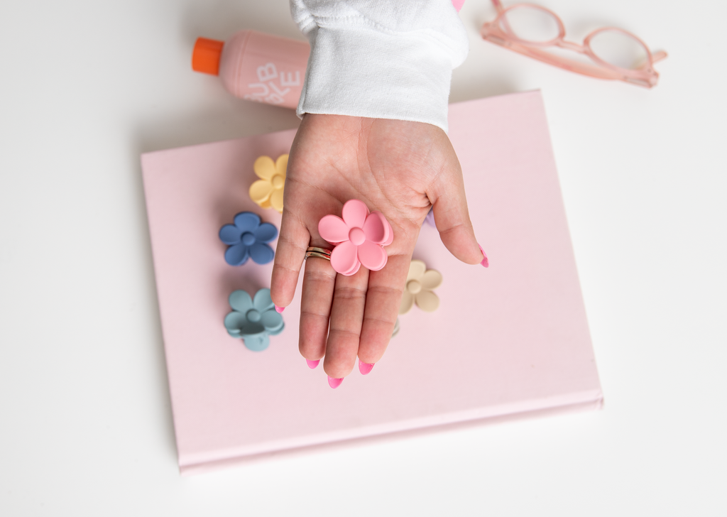 Flower Claw Clips (Pack of 9 / 1.50 each) TOPSELLER!