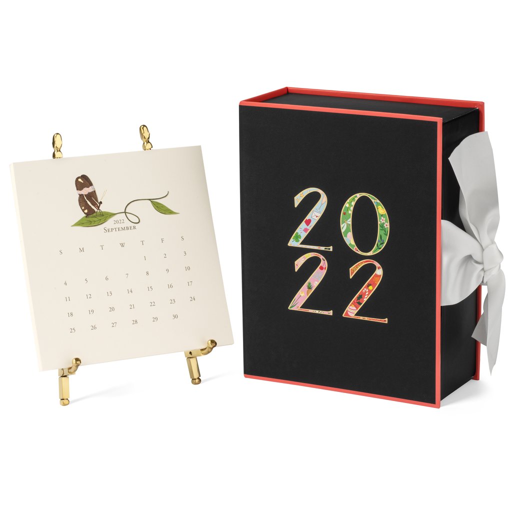 2022 Calendar Desk Set with Gold Easel